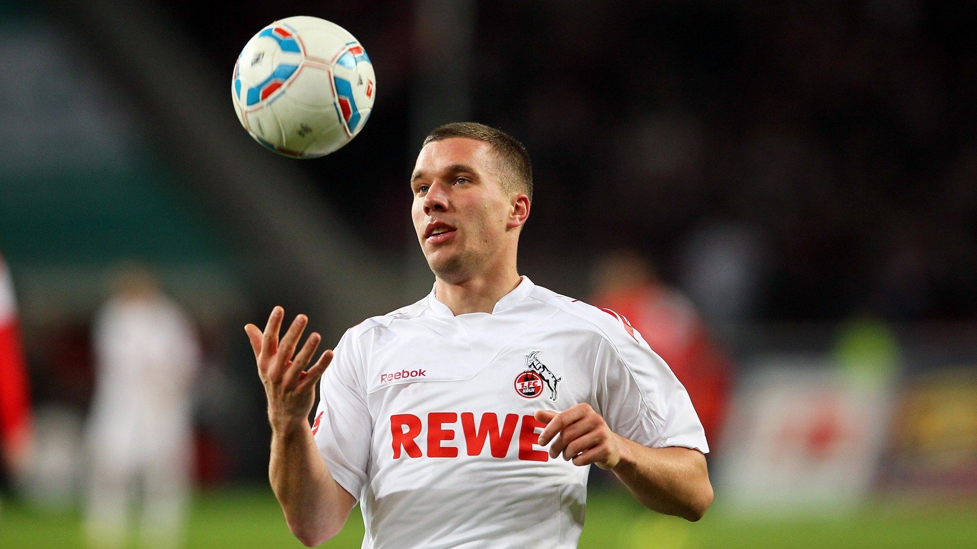 “巴黎再失世界冠军，姆巴佩决赛迷失”