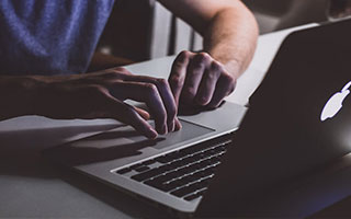 开云入口-切尔西防守球员完美执行战术，切尔西防守型中场